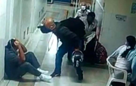 Trabajadores de la salud han sido víctimas de ataques durante el desarrollo de la pandemia. FOTO: CAPTURA VIDEO