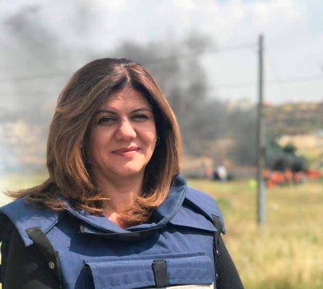 La periodista recibió un balazo en la cabeza en Cisjordania. FOTO TWITTER @hoypalestina
