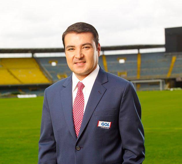 Carlos Alberto Morales, narrador de Gol Caracol, la marca que domina las transmisiones de fútbol en Colombia. FOTO: Cortesía