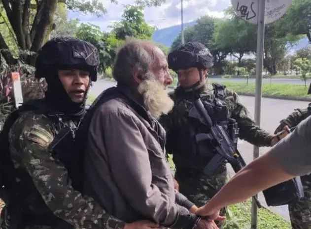 El ejército capturó al homicida poco después de cometido el homicidio. FOTO: CORTESÍA