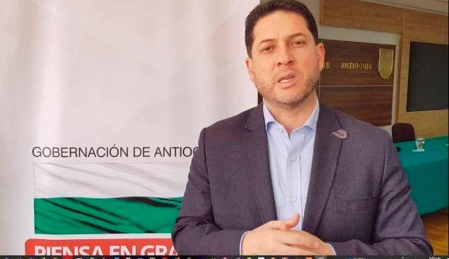 Juan Manuel Valdés, vinculado como ficha de Luis Pérez Gutiérrez, tampoco puede contratar con el Estado por cinco años. FOTO: CORTESÍA