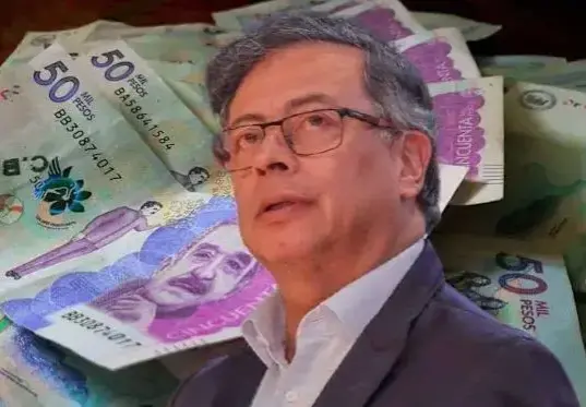 El presidente Gustavo Petro también solicitó una “reunión de la coordinación de movimientos sociales para estudiar la actitud y el nuevo decreto que se expedirá”. Foto: Colprensa