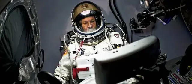 Murió Felix Baumgartner tras un accidente en parapente en Italia. FOTO: 