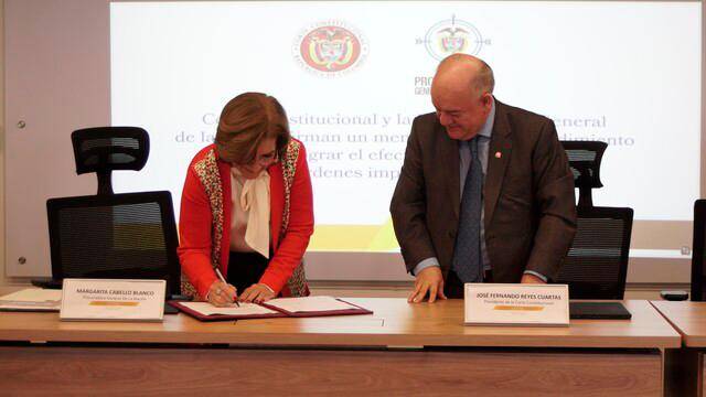 El memorando fue firmado por el presidente de la Corte Constitucional, José Reyes, y la procuradora Margarita Cabello. FOTO: CORTESÍA