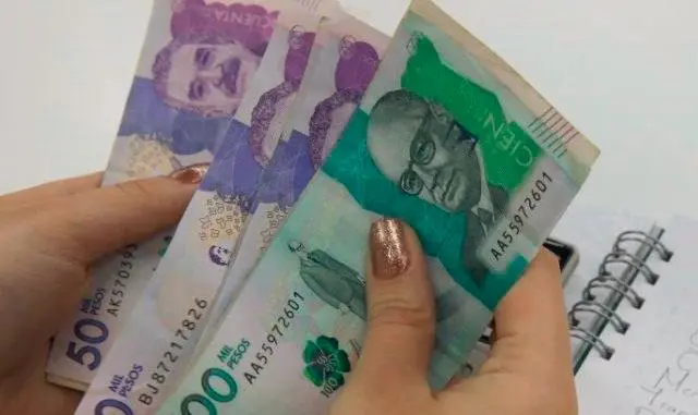 Se espera que la inflación anual para el 2025 cierre en 5,2%. FOTO Mauricio Palacio.