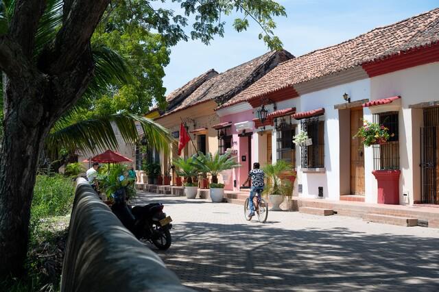 Mompox, Ciénaga y Lorica, tres joyas del Caribe colombiano declaradas Pueblos Patrimonio, donde la historia sigue viva en la arquitectura. Calles de Mompox. Imagen: Colprensa. 