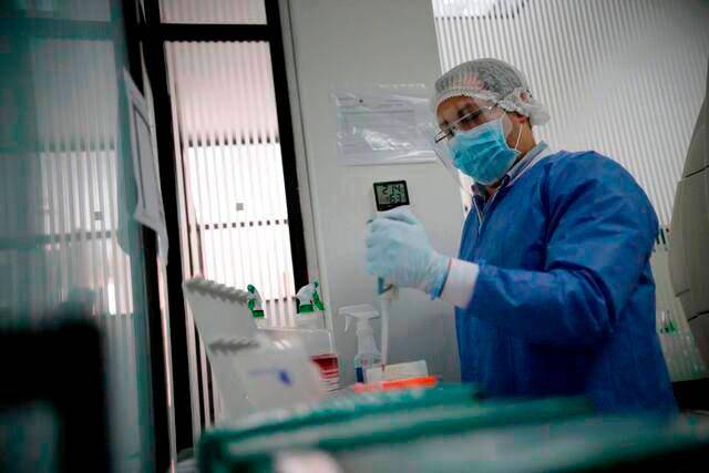 El Instituto Nacional de Salud ha dicho que hay cerca de 28 laboratorios capaces de procesar pruebas de viruela del mono en Colombia. Foto: Colprensa
