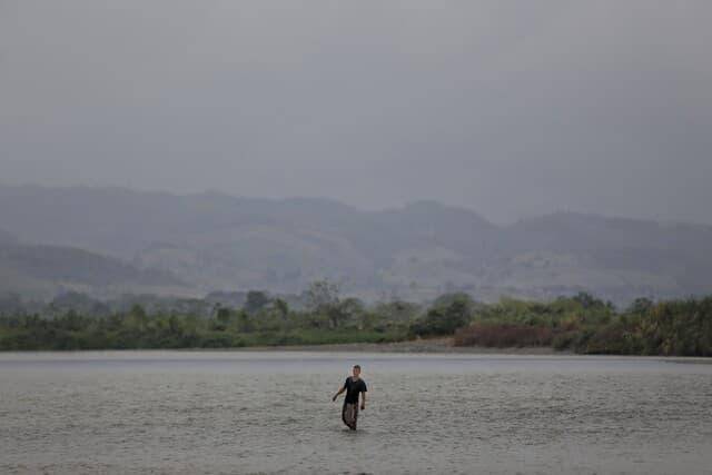 Los niños siguen siendo las principales víctimas del reclutamiento forzado, de acuerdo con un infirme publicado en la Defensoría del Pueblo. FOTO: Colprensa. 