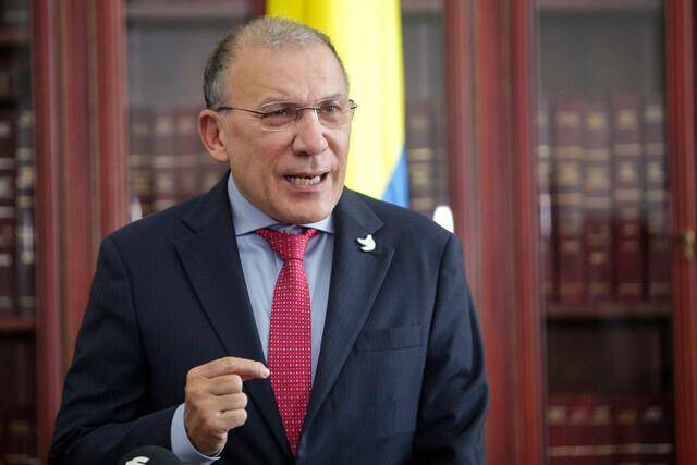 Roy Barreras, embajador de Colombia en Inglaterra, criticó nueva narcoserie Griselda. Considera que empaña la imagen del país. Foto: Colprensa. 