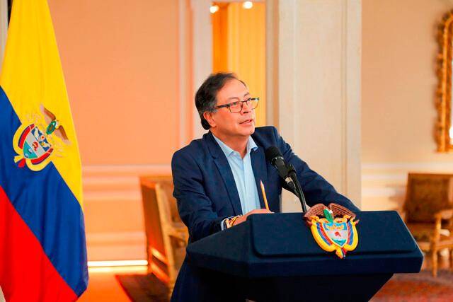 Gustavo Petro asegura que su convocatoria a Asamblea Nacional Constituyente es solo para mejorar Constitución de 1991. Foto: Colprensa. 