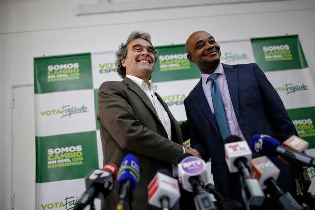 Sergio Fajardo y su fórmula Luis Gilberto Murillo quedaron de cuarto lugar, pero pasaron el umbral para lograr la reposición de votos. FOTO COLPRENSA