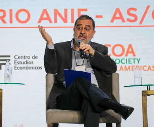 Hernando José Gómez ha sido director de planeación nacional y codirector del Banco de la República. FOTO: COLPRENSA