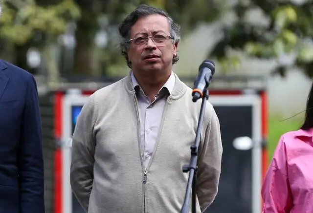 <span class="mln_uppercase_mln">El</span><b><span class="mln_uppercase_mln"> presidente Gustavo Petro volvió a caer en información falsa y compartió una imagen del año 2020 manipulada con IA. FOTO: COLPRENSA</span></b>