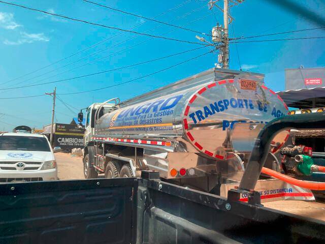 Director de la Unidad Nacional para la Gestión del Riesgo también deberá de responderle a la Contraloría por la contratación de 40 carrotanques para llevar agua a La Guajira. Foto: Colprensa. 