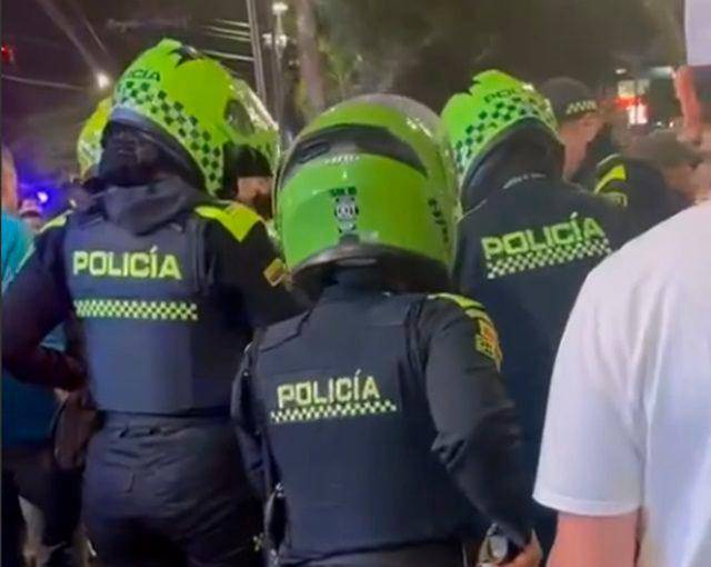 La riña ocurre justo cuando se cumple un mes del decreto con el que la alcaldía pretendió prohibir la oferta y demanda de servicios sexuales en en Lleras. FOTO: CORTESÍA