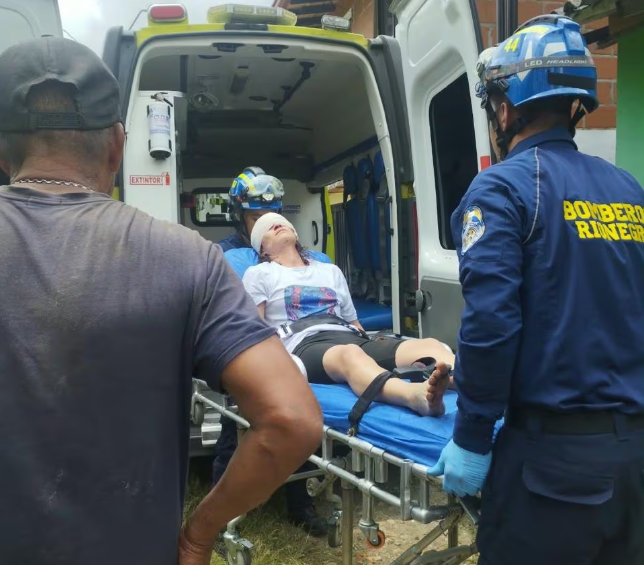 La mujer fue atendida en el lugar y, posteriomente, trasladada a un centro asistencial. Foto: cortesía.