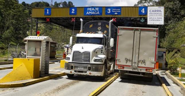 El Peaje de Amagá se convirtió en años recientes en uno de los puntos más críticos de movilidad en el Suroeste antioqueño. FOTO: Manuel Saldarriaga Quintero. Archivo El Colombiano