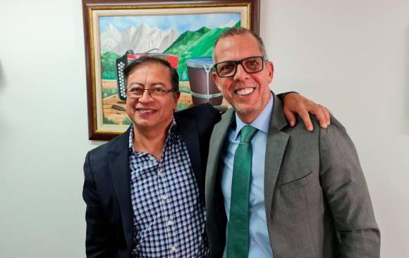 Gustavo Petro confirmó el 2 de noviembre pasado la adhesión de Alfredo Saade a su coalición, el Pacto Histórico. FOTO CORTESÍA