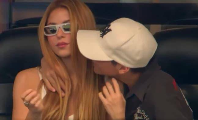 Shakira asistió junto a sus hijos Milan y Sasha al partido entre Argentina y Austria en Dallas y protagonizó uno de los momentos más comentados de la jornada. FOTO: tomada de X vía @PortalShakira.