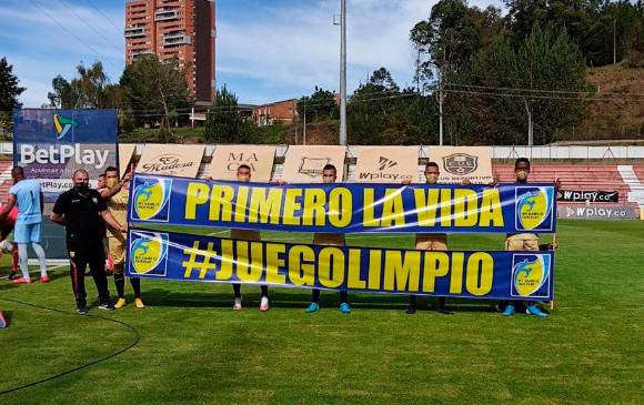 La protesta de Águilas que no mostró la transmisión. FOTO Twitter