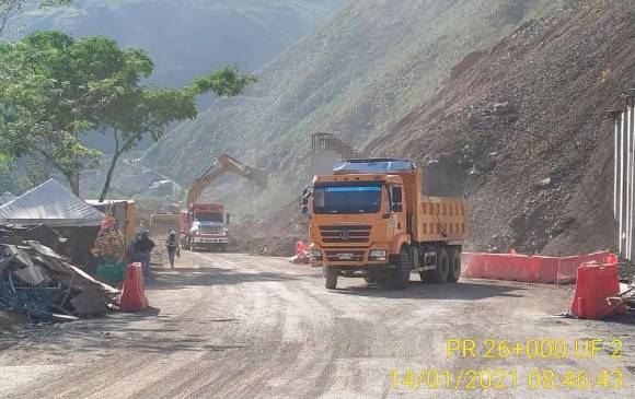La vía a Urabá fue reabierta después de una semana de cierre total a la altura de Uramita. FOTO CORTESÍA