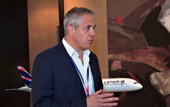 Roberto Alvo, CEO de Grupo Latam, explicó que la contribución a esta iniciativa será financiera. FOTO: EFE. 