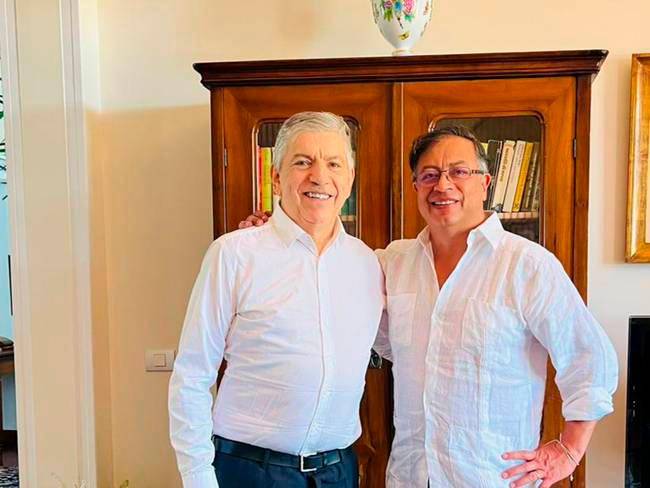 César Gaviria y Gustavo Petro tuvieron un encuentro después de la segunda vuelta presidencial. FOTO: CORTESÍA