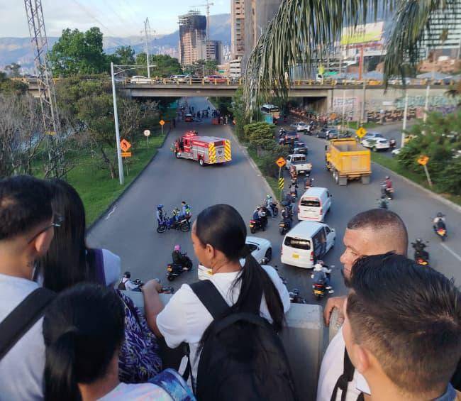 Autoridades se encuentran investigando las causas del accidente. FOTO: REDES SOCIALES