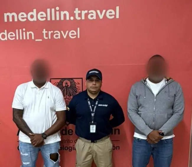 Los agentes de Migración descubrieron inconsistencias, indicios y elementos que relacionarían a los extranjeros con posibles fines de explotación sexual. Foto: Cortesía.