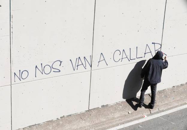 Grafitis y murales: ¿de quién es la pared en blanco?