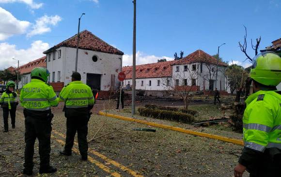 Así quedaron las instalaciones de la escuela tras el atentado con carro bomba que se perpetró en enero de 2019. FOTO ARCHIVO COLPRENSA