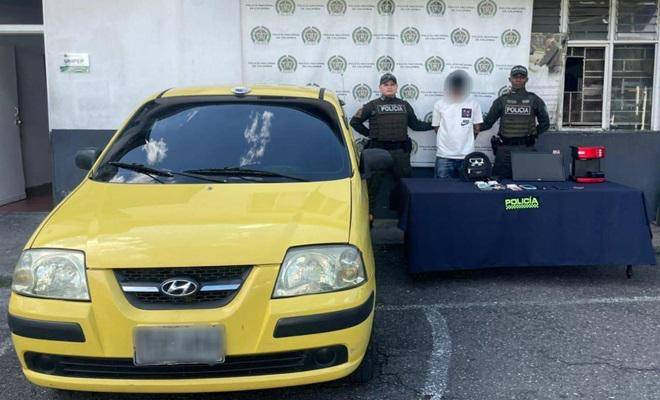 Los bienes encontrados en el taxi están avaluados en $7.000.000. FOTO: POLICÍA