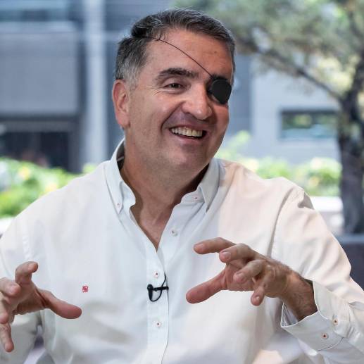 Mauricio Tobón se avaló por firmas con el movimiento ciudadano El Parche. Esta es su segunda campaña por la Gobernación de Antioquia y aspira llegar hasta el final de la contienda. FOTO JAIME PÉREZ