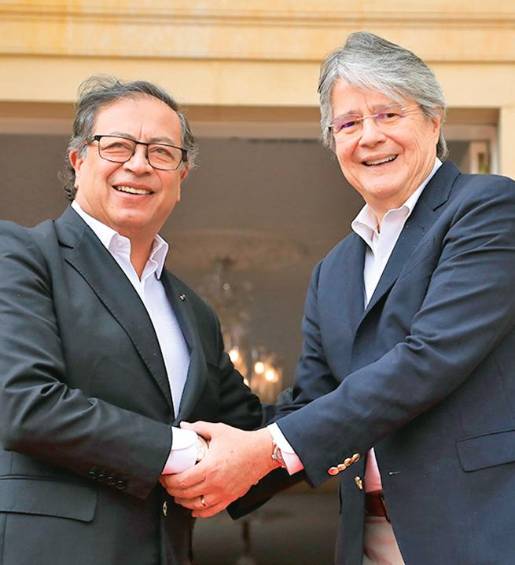Gustavo Petro, presidente de Colombia (izq.), se reunió el fin de semana con el presidente de Ecuador, Guillermo Lasso. FOTO cortesía