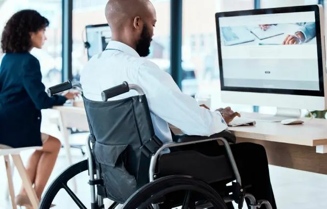 Colaboradores con discapacidad integrados en empresas líderes del país. FOTO: GETTY