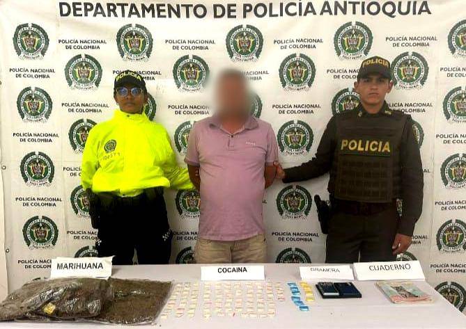 Alias El Funerario, quien fue detenido en Jericó junto a la droga incautada. FOTO: Cortesía.