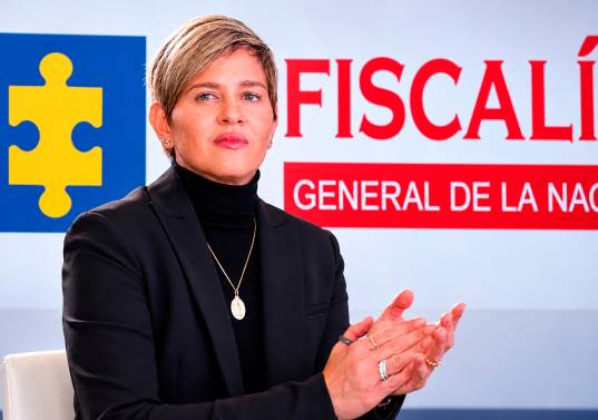Verónica Alcocer, exprimera dama denunciada por presuntos hechos de corrupción. Foto: Presidencia y montaje de El Colombiano