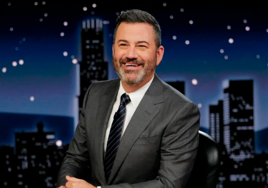 Jimmy Kimmel fue apoyado por cientos de artistas y colegas tras este hecho que consideraron censura. FOTO AFP