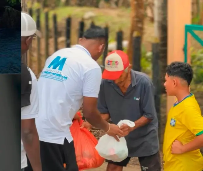 El jugador llevó comida y otras ayudas para las familias damnificadas en Cereté y otros municipios de Córdoba afectados por la ola invernal. FOTO PANTALLAZO