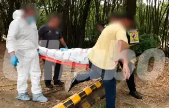 En fotos | Hallaron el cuerpo de un hombre en el río Medellín