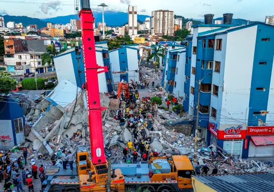 Hay nueva cifra de muertos por el terremoto en Colombia de magnitud 7,4. FOTO: MANUEL SALDARRIAGA