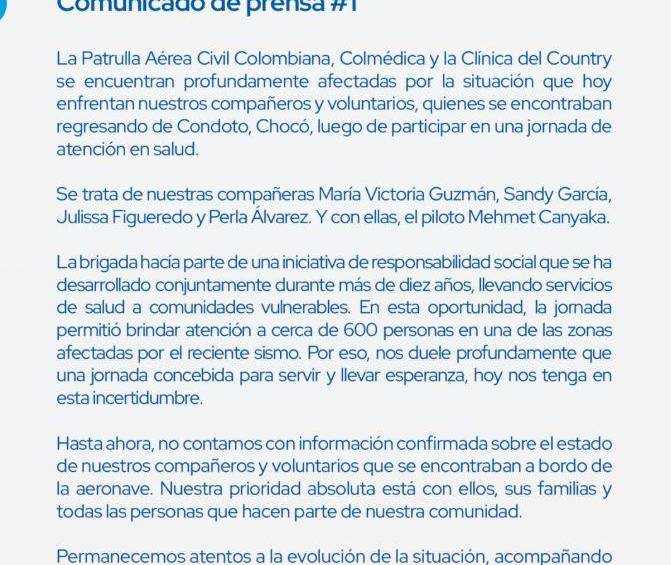Comunicado de prensa sobre brigada de salud que iba a bordo de aeronave. Foto: tomada de X.