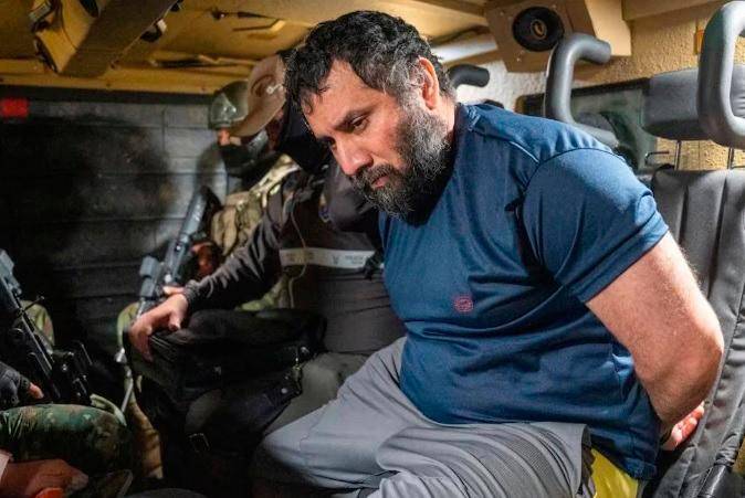 Tras la captura de José Macías Villamar (“Fito”) en Ecuador, esta semana se conoció la carta que mandó a la Embajada de Colombia en Quito pidiendo ayuda para entregarse a la justicia de su país.<b><span class="mln_uppercase_mln"> </span></b>FOTOS<b><span class="mln_uppercase_mln"> CORTESÍA</span></b>