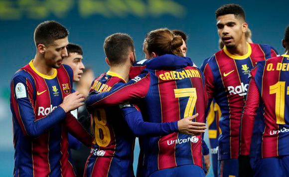 El equipo de Lionel Messi encabeza el ranquin de los que más facturaron en la temporada 2020. FOTO Twitter barcelona