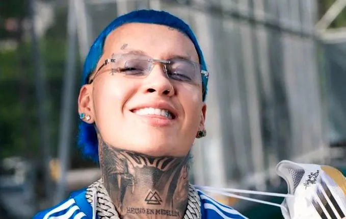 En junio, Blessd también lanzó su colaboración con Adidas. FOTO Tomada de Instagram