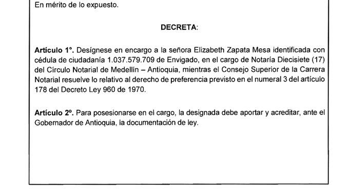 A Elizabeth Zapata, esposa del expresidente del Congreso, Duque también le entregó una notaría