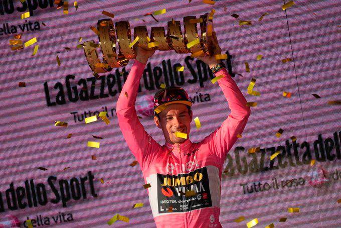 Primoz Roglic logró su cuarto título en una gran vuelta. FOTO TWITTER GIRO