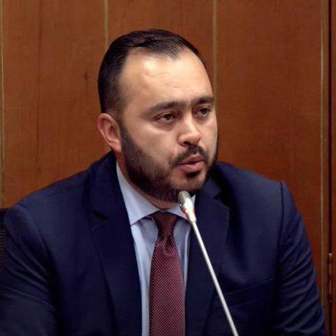 El presidente de la Comisión Tercera, Jairo Castellanos, fue uno de los votos en contra del archivo de la reforma tributaria. FOTO: COLPRENSA-SENADO