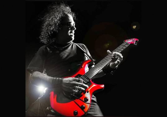 Juan Coronado es uno de los rockeros paisas con mayor proyección internacional. FOTO Cortesía 