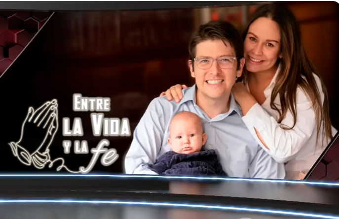 Imagen de María Claudia Tarazona, Miguel Uribe y su hijo que compartió Los informantes en su entrevista de este domingo. FOTO Cortesia